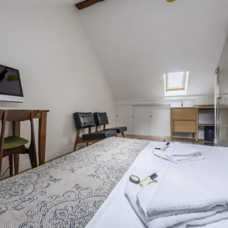 Guestready - St Honore - 4 Bedroom Flat With Terrace Paris